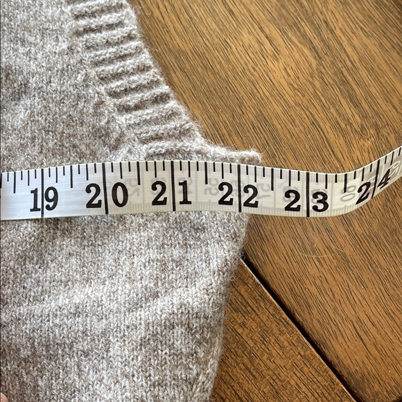 Women’s Tan Sweater Vest size:XXL - Picture 7 of 8